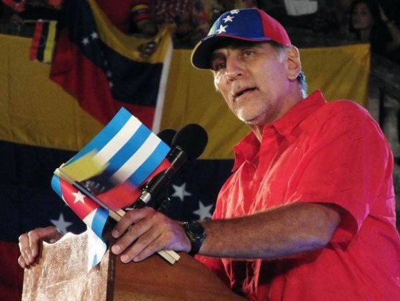 René durante su alocución este domingo en La Habana. Foto: National Committee to Free the Cuban Five.